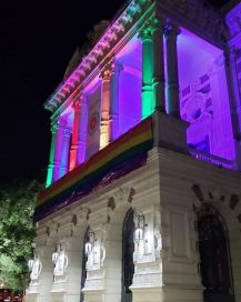 La Casa de Gobierno de la Provincia de Buenos Aires se prepara para celebrar el Día del Orgullo LGBT+