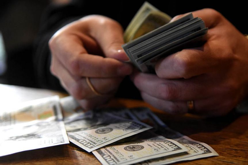 Dólar imparable: el por qué detrás de una nueva suba en el mercado paralelo