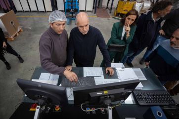 En medio de la crisis, sectores de la oposición se rearman de cara a 2023