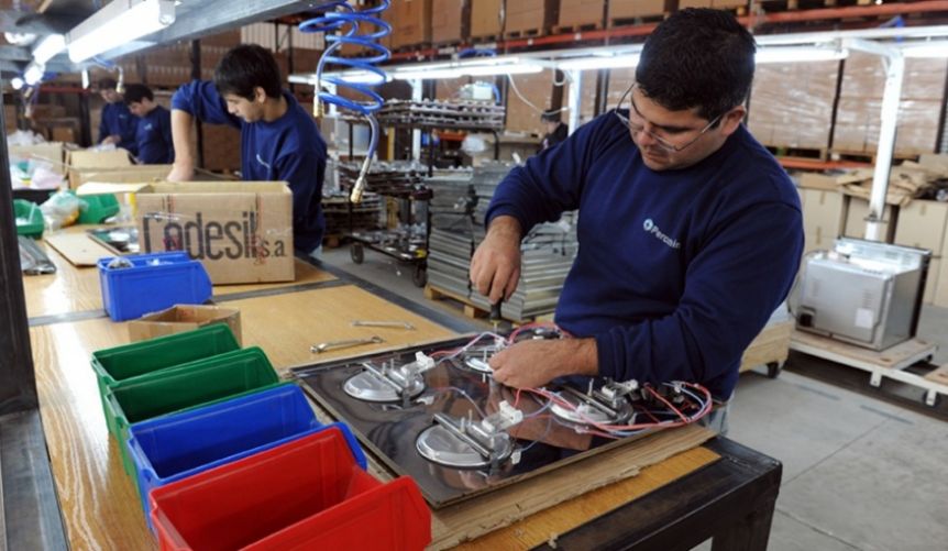 El empleo registrado en la Provincia creció un 3,9%