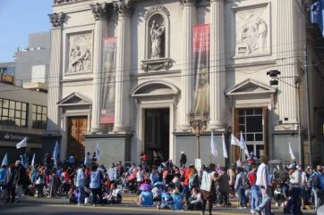 Movimientos sociales marcharon a pedirle a San Cayetano: cuáles son los números de la pobreza