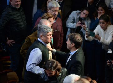 En la jura de Correa, Kicillof y un mensaje a los empresarios: 