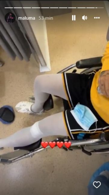 Maluma posteó una foto antes de entrar al quirófano y preocupó a sus fans: Todo estará bien