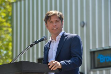 Kicillof volvió a la carga contra quienes proponen una mayor descentralización