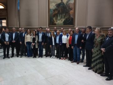 Legisladores radicales se reunieron en el recinto para homenajear a su máximo referente