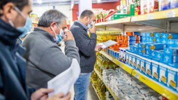 Efecto inflación: inminente acuerdo para congelar precios a cambio de dólares oficiales para importar