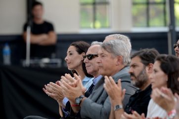 En medio de la interna del Frente de Todos, Alberto y Axel compartieron acto en La Plata