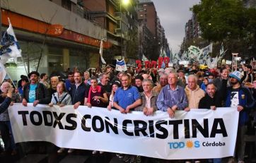 Sube la temperatura en las calles: piqueteros reclaman por planes sociales y el kirchnerismo moviliza por Cristina