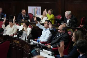 Tras maratónica jornada legislativa, Kicillof ya tiene Presupuesto y Ley Impositiva 2023