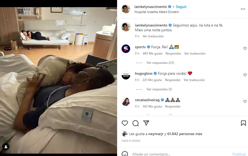 La hija de Pelé desmintió los rumores y compartió una foto con su padre desde el hospital