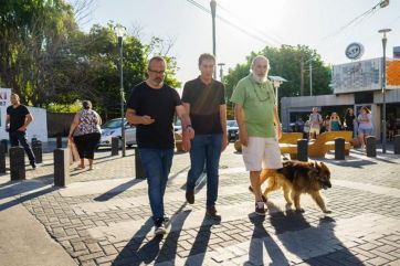 Santilli y Valenzuela en Tres de Febrero: charla con vecinos y comerciantes 