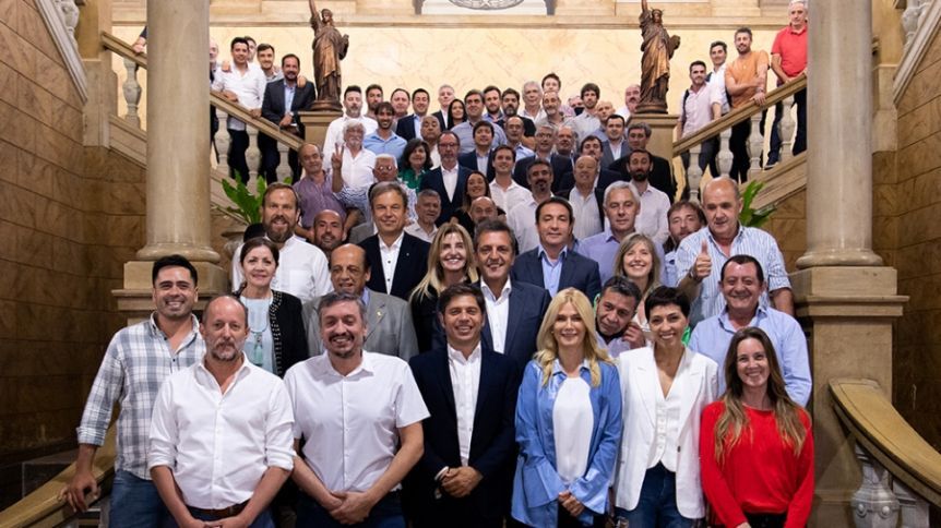 El FdT bonaerense cierra filas y se abroquela en la pelea contra la Corte Suprema