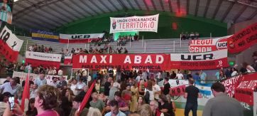 Banderas, pancartas y varios 