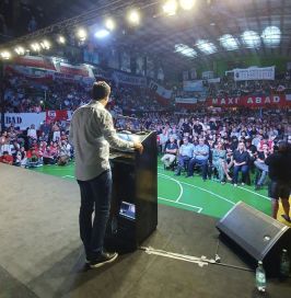 La precandidatura de Maxi Abad resonó en las redes sociales