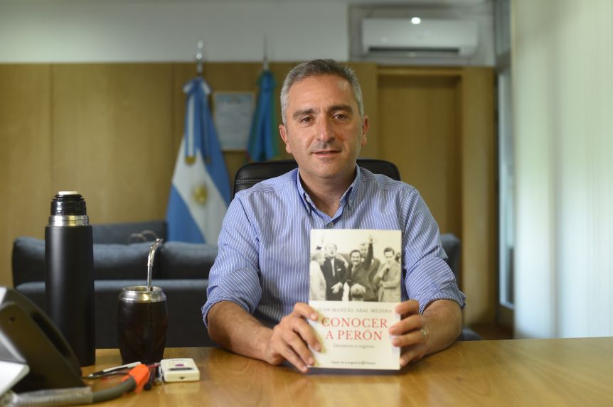Andrés Cuervo Larroque: No podemos condenar la unidad por los equívocos del Presidente
