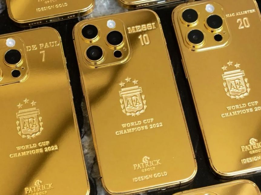 La verdadera historia detrás de los celulares de oro de la selección argentina