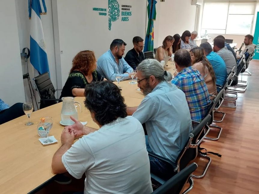 No hay dos sin tres: el Gobierno convocó a los judiciales a paritarias