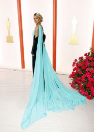 Los looks de las estrellas en la alfombra roja de los Premios Oscar 2023