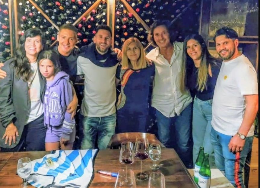 Lionel Messi fue a cenar a una parrilla de Palermo y revolucionó a todo el barrio