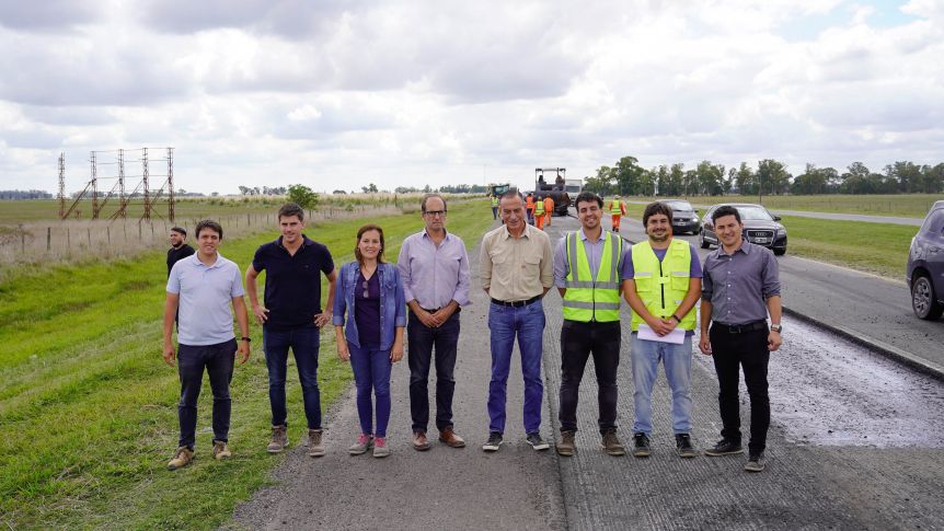 Arrieta recorrió las obras de transformación en autopista de la Ruta Nacional 3