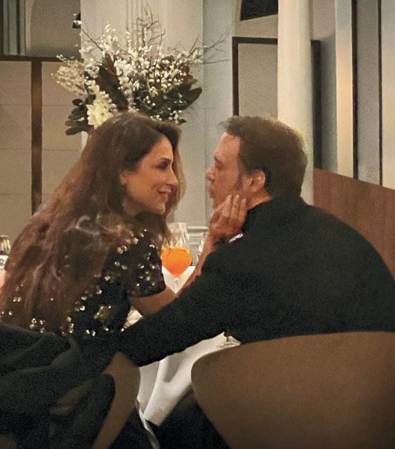 Luis Miguel a puro mimos con su nueva novia Paloma Cuevas: las fotos