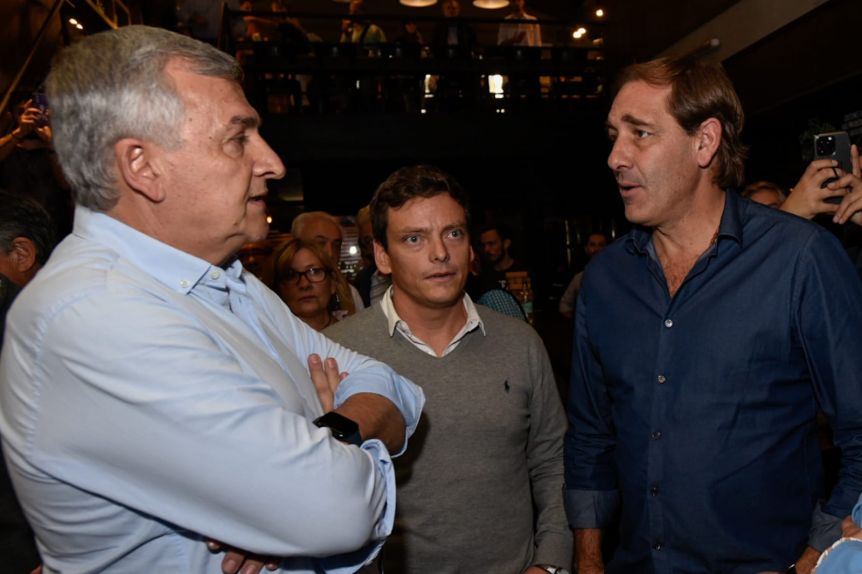 Morales en La Plata, no descartó una fórmula mixta a nivel nacional y pidió por el orden