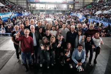 Por las dudas, el Gobernador afila la tijera