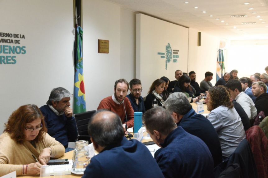 Tras cerrar acuerdo con estatales, Provincia va por los judiciales