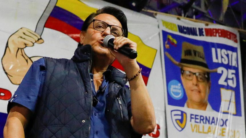 Asesinan a tiros a Fernando Villacencio, candidato  a presidente en Ecuador