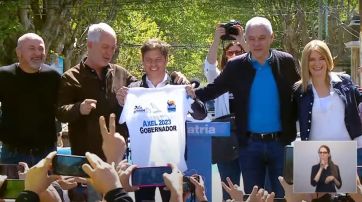 Tras la tormenta, UP tuvo su día peronista con la foto de Kicillof, Massa y Máximo