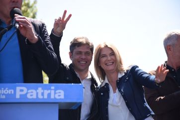 Tras la tormenta, UP tuvo su día peronista con la foto de Kicillof, Massa y Máximo