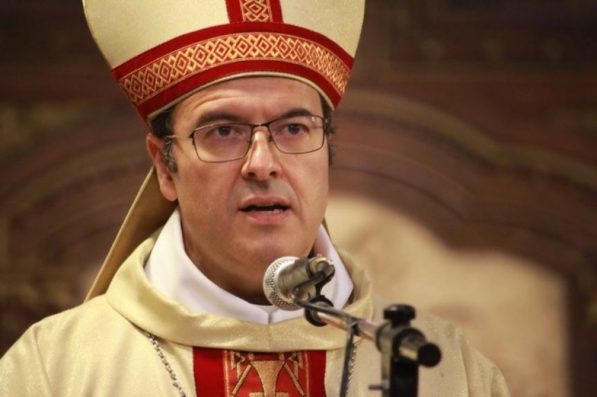 La Iglesia sienta posición ante la idea de LLA de cortar relaciones con el Vaticano