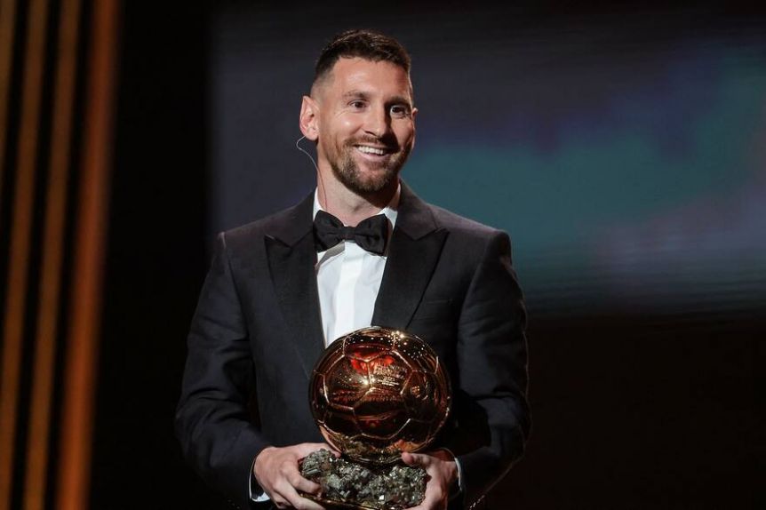 Triunfos argentos: Messi obtuvo su octavo Balón de Oro y el Dibu fue distinguido como mejor arquero