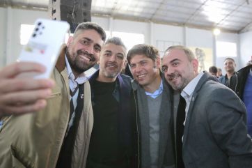 Santo balotaje: Kicillof arrima votos evangélicos para Massa