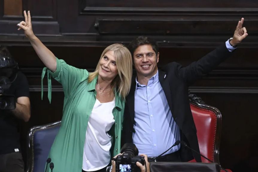 Toda la previa: Kicillof asume como Gobernador reelecto con calles llenas y CFK en un palco