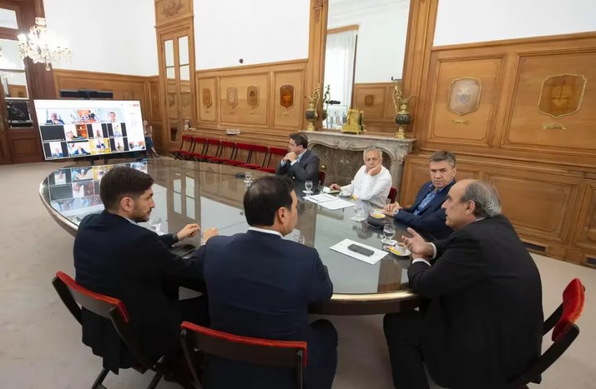 Milei, cara a cara con los gobernadores
