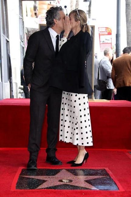 El actor Mark Ruffalo recibió su estrella en el paseo de la fama de Hollywood