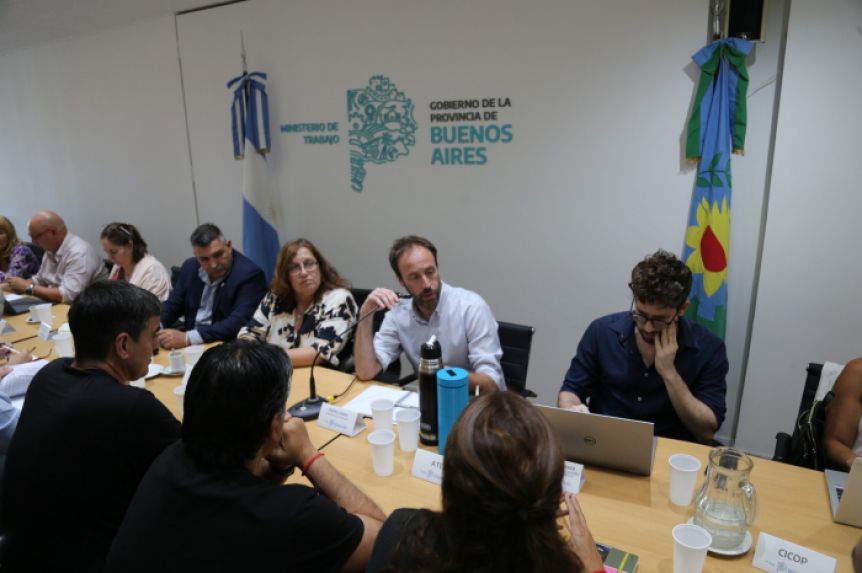 Uno por uno, cómo quedaron los sueldos estatales tras el último acuerdo paritario