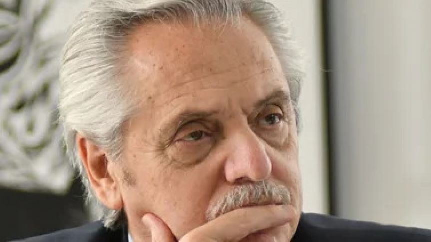 Alberto Fernández y otro revés de la Justicia: sufrió otra imputación por el escándalo de los seguros