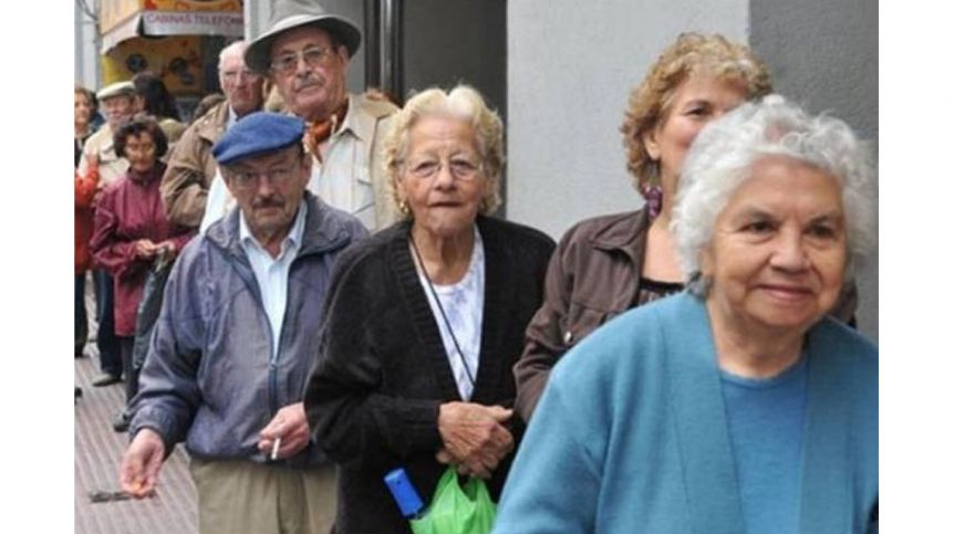 Movilidad Jubilatoria: con bono y todo, los jubilados se quedan atrás