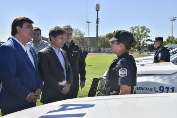 El día de Kicillof, inauguraciones, patrulleros y reunión diplomática