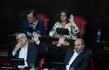 El PRO ensaya la defensa siciliana ante el Gambito de Dama de Kicillof en la Legislatura