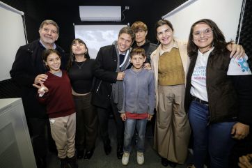 Gestión y política: los guiños mutuos entre Kicillof y el Movimiento Evita