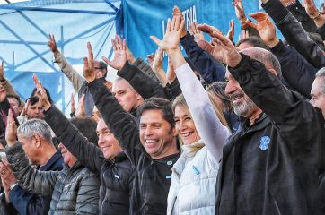 Junto a la militancia, Magario pidió devolver “los derechos que Milei le quita a pibes, abuelos y trabajadores