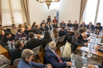 Susbielles encabezó una defensa unánime en la Legislatura: “Bahía es el lugar adecuado para la planta de GNL”