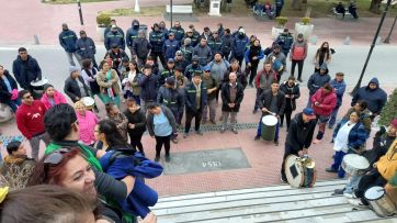 Tensión en Patagones: trabajadores tomaron la Municipalidad y recibieron respuesta del intendente