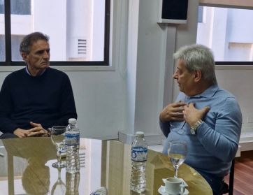 Katopodis se reunió con representantes de la UOM: “Son miles de laburantes despedidos”