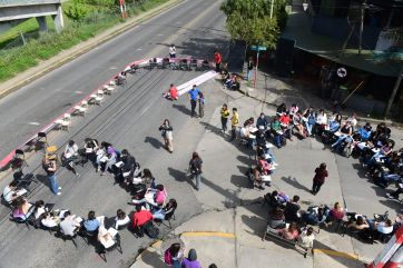 Tomas, clases públicas y cortes de calles en la previa al paro universitario