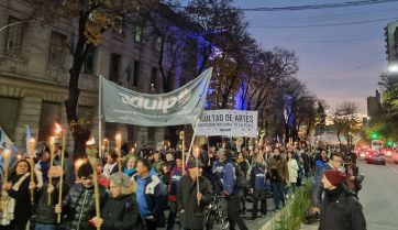 Marchas multitudinarias y clases públicas previo al Paro Nacional Universitario