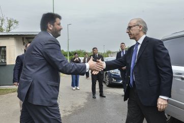 Rosenkrantz, el presidente de la Suprema Corte y ministro bonaerense juntos en San Martín